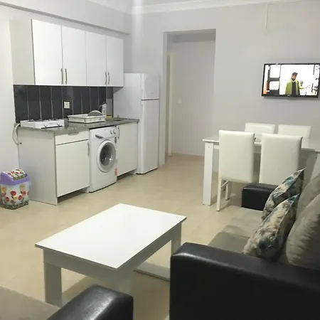 Apartmanhotel Manolya 3*