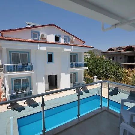Hotel apartamentowy Manolya Fethiye